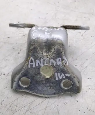 Opel Antara Rear door lower hinge