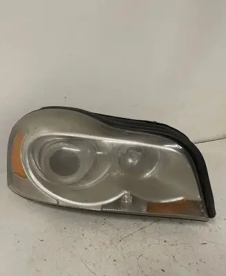 Volvo XC90 Headlight/headlamp 31111846 89902055
