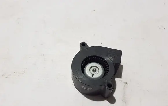 Audi A7 S7 4G Headlight level adjustment motor 9MN011184