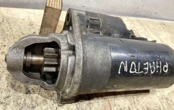 Volkswagen Phaeton Starter motor 0001109258