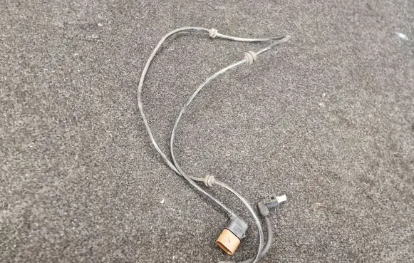 Mercedes-Benz GLC X253 C253 Rear ABS sensor wiring A2535407202