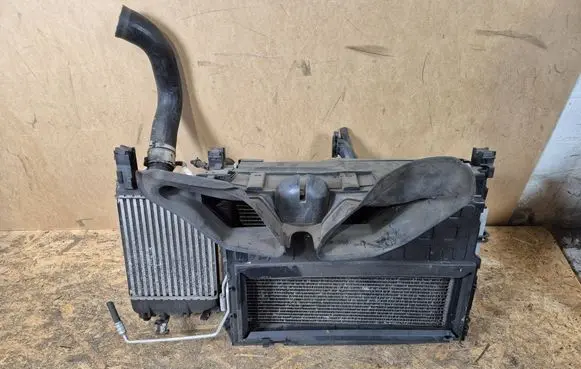 Renault Captur Coolant radiator 21410B680A 1309192043 214107326R