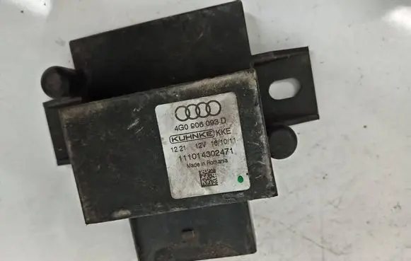 Audi A4 S4 B8 8K Fuel injection pump control unit/module 4G0906093D 111014302471