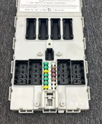 BMW X5 F15 Fuse box set 6821976 10681810