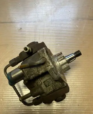 Nissan Pathfinder R51 Fuel injection high pressure pump 16700EB300 HU2940000370