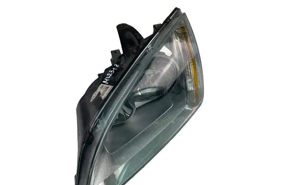 Ford Focus Headlight/headlamp 4M5113W030AD
