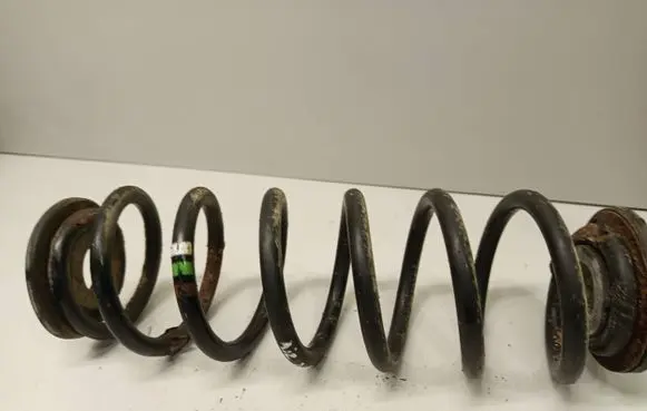 Volkswagen Touran I Rear coil spring
