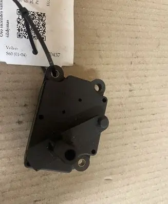 Volvo S60 Air flap motor/actuator 74931F 160103