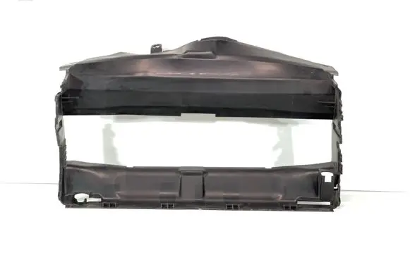 Porsche Macan (95B) Intercooler air guide/duct channel 95B121707