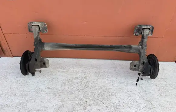 Opel Astra J Rear axle beam 