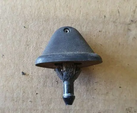 Volkswagen Golf I Rear window washer spray nozzle 211955993 211955991