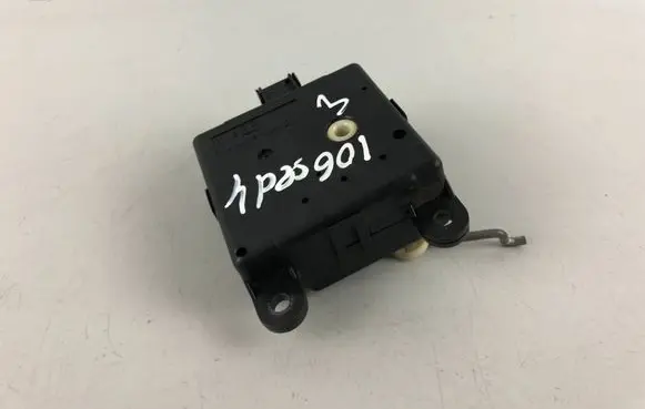 Subaru Impreza II Air flap motor/actuator 3B60030850 3B600-30850
