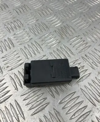BMW 5 E60 E61 Air quality sensor 6933052 00F090N
