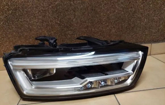 Audi Q3 8U Headlight/headlamp 8U0941034