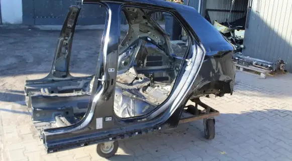 Rear quarter panel