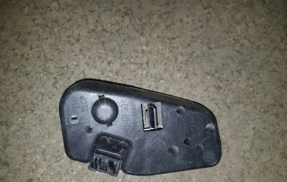 BMW 3 E46 Tail light bulb cover holder 8374807