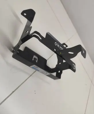 Peugeot 3008 II Battery bracket 