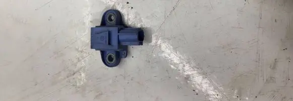 Volkswagen Golf Plus Airbag deployment crash/impact sensor 1K0955557A