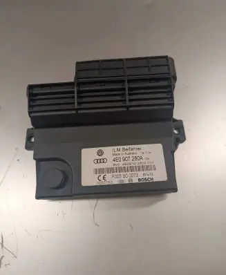 Audi A8 S8 D3 4E Other control units/modules 4E0907280A 4E0910280A F005S00073