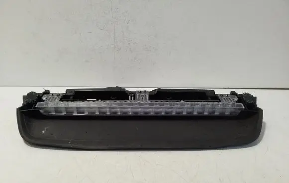 Polestar 2 Third/center stoplight 31698088