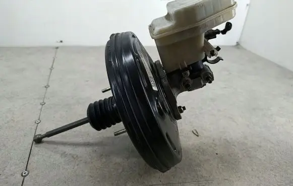 Opel Meriva B Brake booster 13257628BJTRW