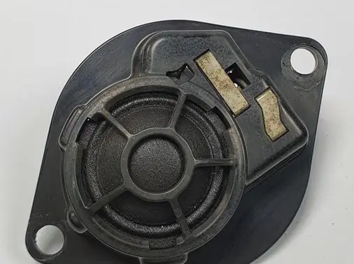 Volvo C70 Front door high frequency speaker 30679338