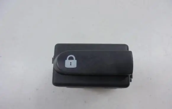 Renault Clio II Central locking switch button 060035B