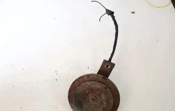 Nissan Primera Horn signal E9703881163