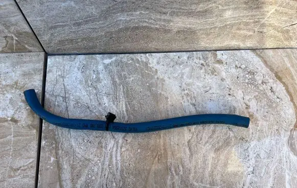 Volvo C40 Heater radiator pipe/hose 32318564