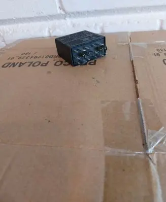 Audi A8 S8 D2 4D Other relay 4B0919471 35W55W 5KG00656804