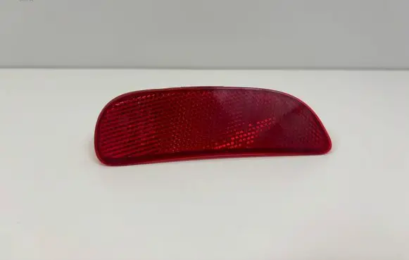 Fiat 500X Rear tail light reflector 3202001630