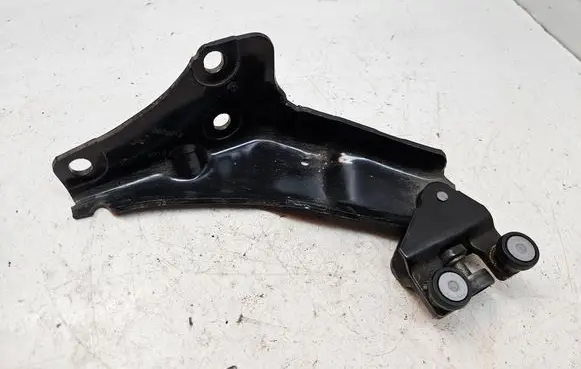 Citroen Berlingo Sliding door lower roller guide/hinge 