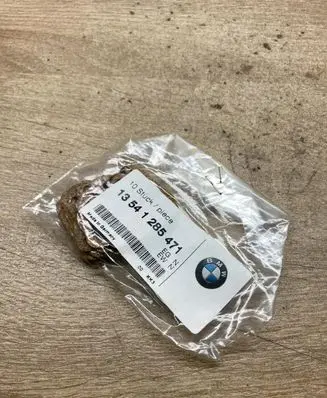 BMW 5 E28 Throttle body valve 1285471 10pcs
