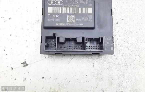 Audi Q7 4L Door control unit/module 4l0959794b