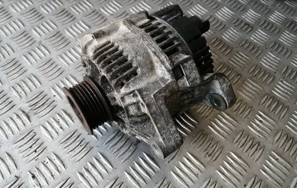 Renault Laguna I Generator/alternator 7700861496