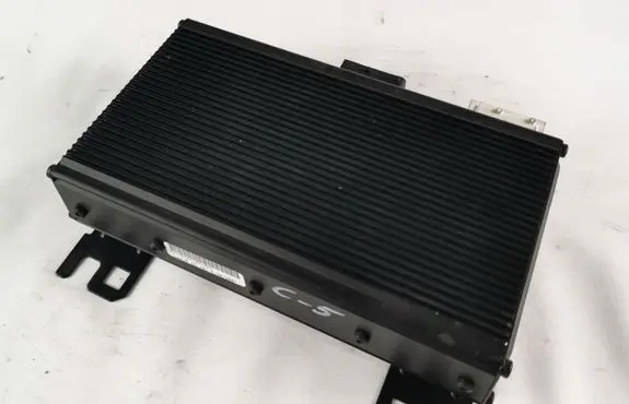 Citroen C5 Sound amplifier 9653383680