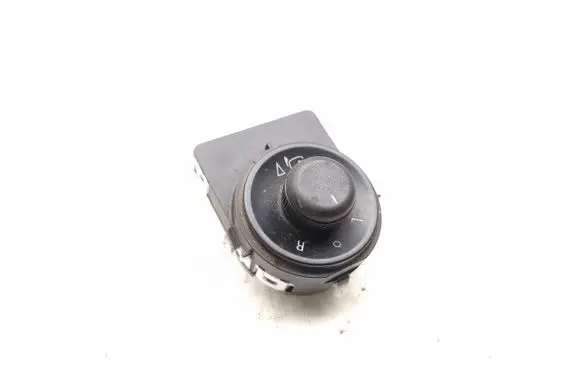 Opel Mokka X Wing mirror switch 95034818