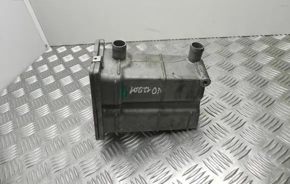 Mercedes-Benz C AMG W204 EGR valve cooler A6461401075 VD12201