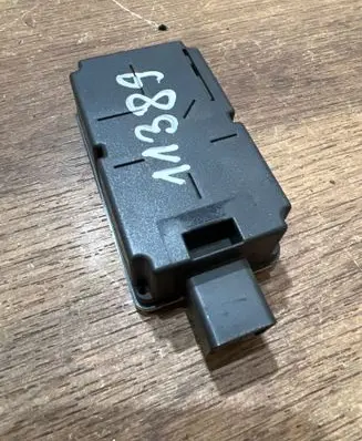 Volvo V70 Door central lock control unit/module 31252988
