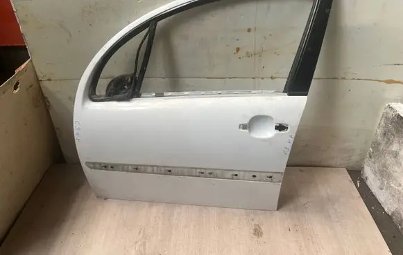 Citroen C3 Front door
