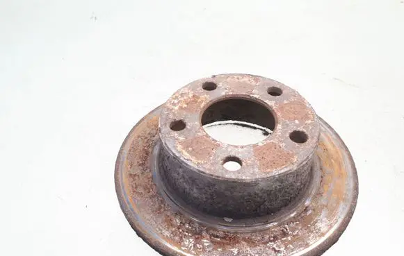 Audi A6 S6 C4 4A Rear brake disc