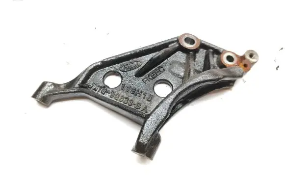 Ford Focus Engine mounting bracket JN1Q9G633BA JNTQ9G633BA