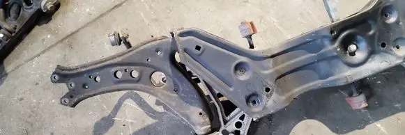 Volkswagen Polo IV 9N3 Front subframe