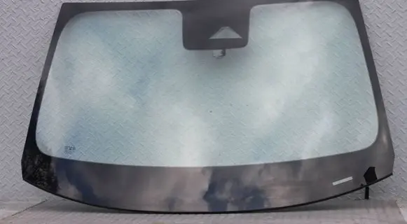 MG HS Front windscreen/windshield window SZYBACZOLOWAMGHS 11788807 11843776