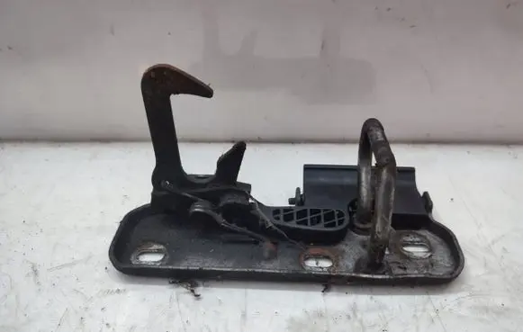 Volkswagen Golf VI Engine bonnet/hood lock/latch loop/hook 1Q0823480