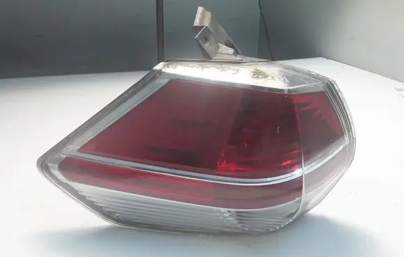 Nissan X-Trail T32 Rear/tail lights 265554CA0B