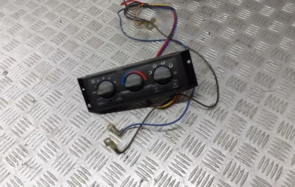 Pontiac Trans Sport Interior fan control switch 16201032