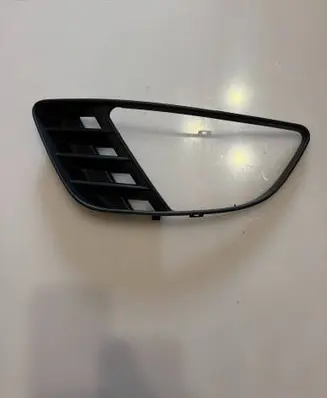 Ford Fiesta Front fog light trim/grill 2S6119953B