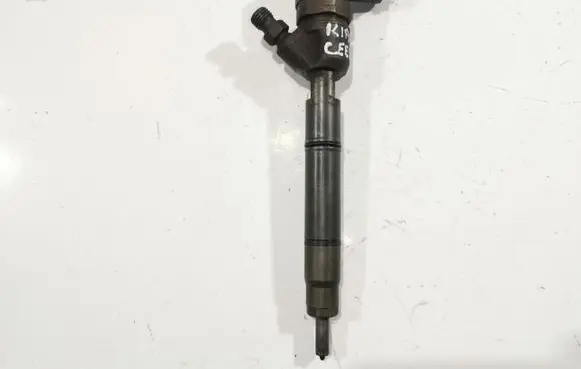 KIA Ceed Fuel injector 0445110256