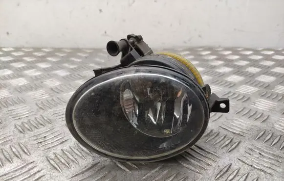 Volkswagen Golf Plus Front fog light